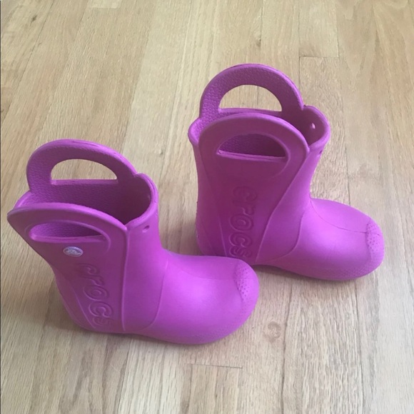 Crocs rain boots size 11 for little girls - Picture 1 of 6